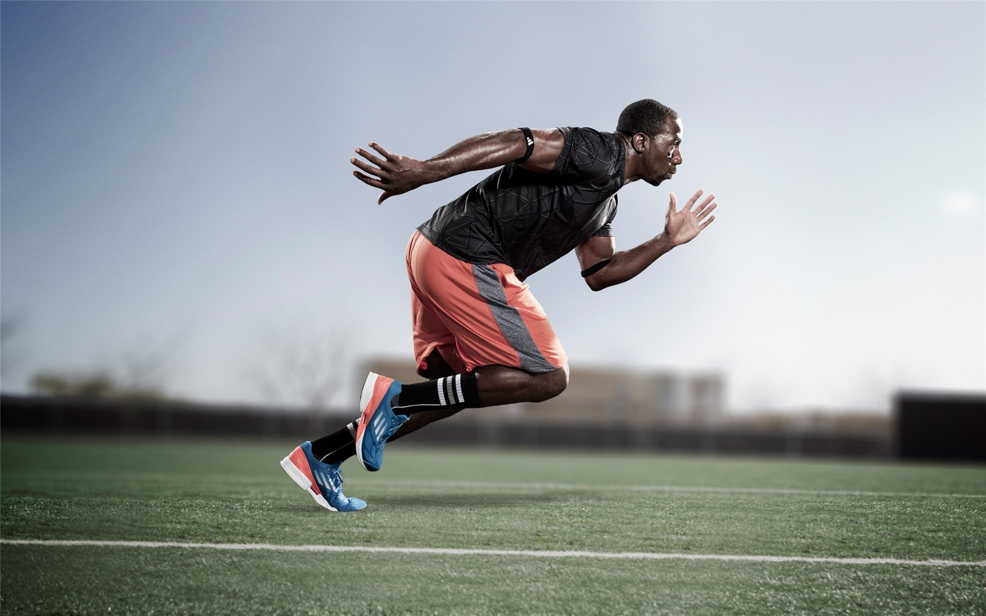 KPL舞台高度曝光32米巨幕亮相像在看科幻大片,kpl比赛现场